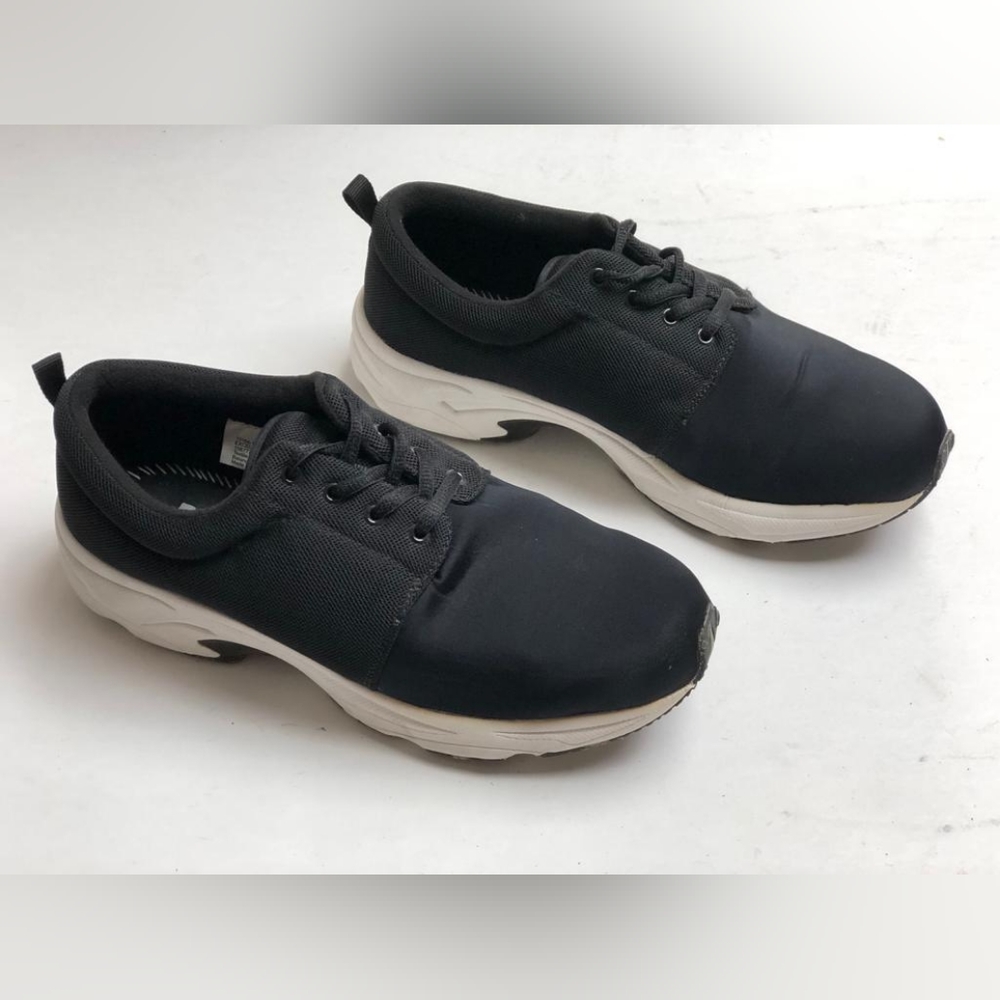 Drew Shoes “Excel” Women’s Black Lace Up Sneakers Orthotic Compatible Size 8.5M